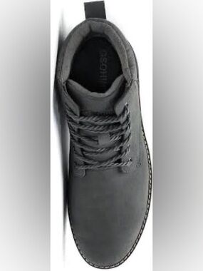 New Men’s Sz 9 grey classic dressy chukka boots